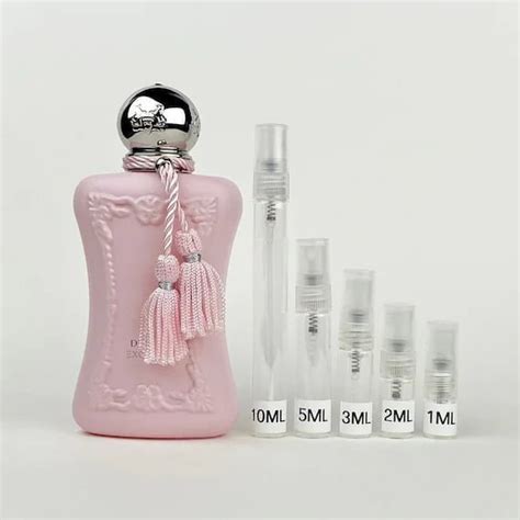 how many sprays of perfume